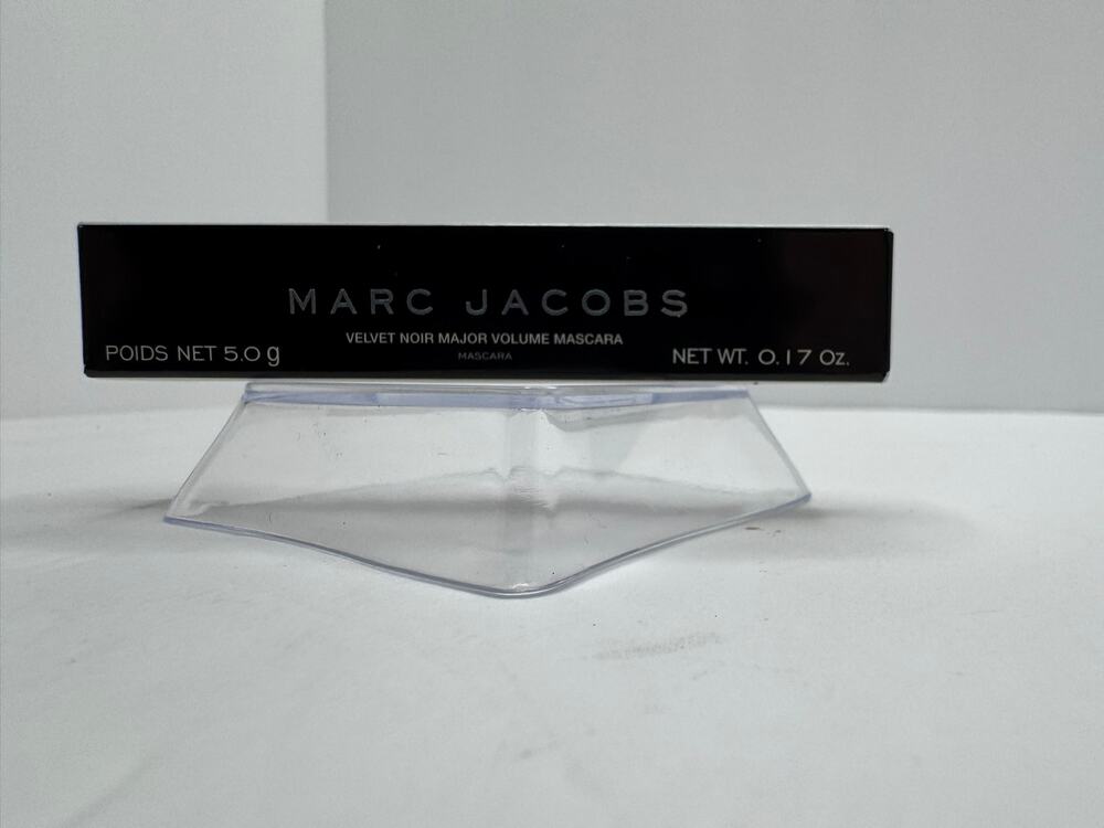 Marc Jacobs Velvet Noir Major Volume Mascara Black